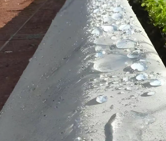 贡嘎硅烷浸渍涂料在混凝土保护中的应用