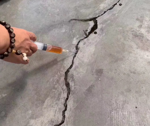 贡嘎混凝土裂缝修补技术详解​